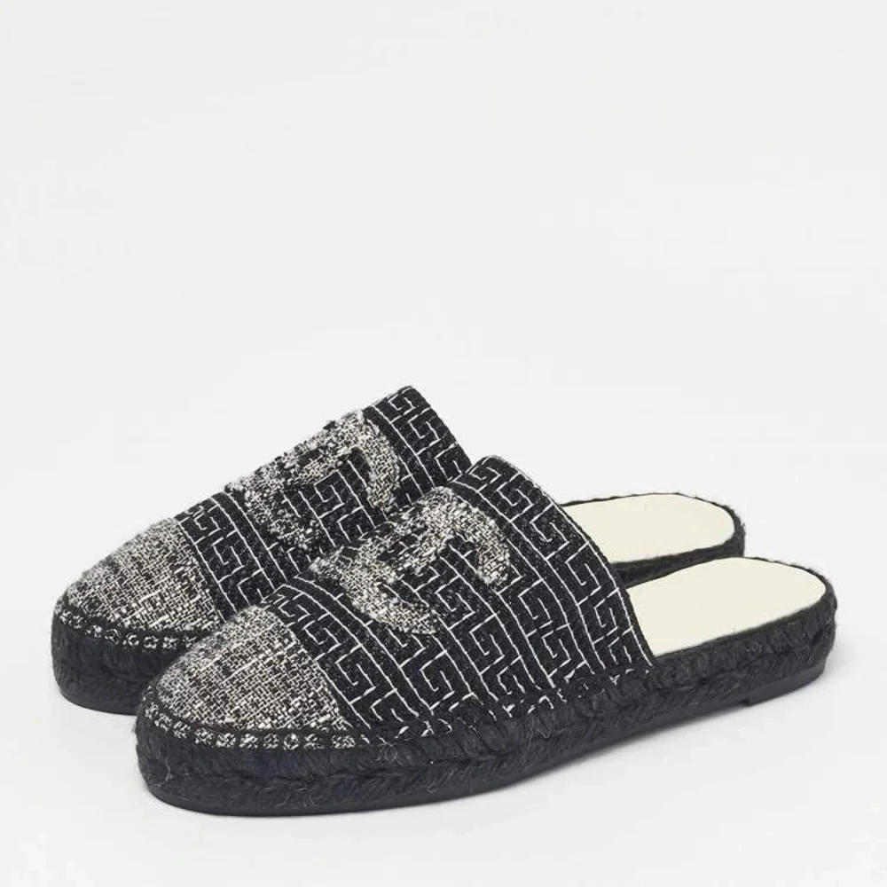 NEW Chanel Authentic Brand New CC Tweed Espadrilles/Mules Black Grey EU39 US:8.5